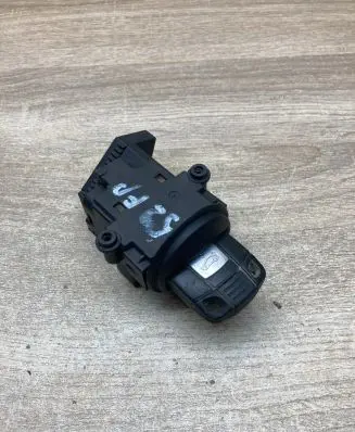 BMW 5 E60 E61 Ignition key card reader 6954722 108625