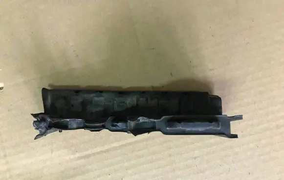 BMW 5 F10 F11 Other engine bay part 9127397