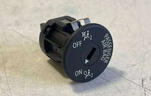 BMW X3 F25 Passenger airbag on/off switch 9196886