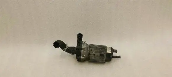 Mercedes-Benz E AMG W211 Water pump A0005404883