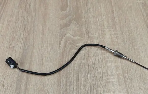 BMW 4 G22 G23 G24 G26 Exhaust gas temperature sensor 8582662