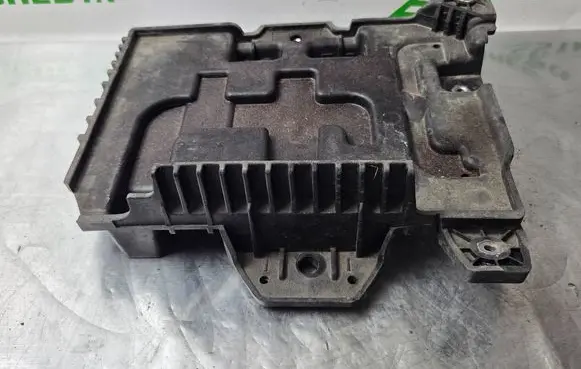 Hyundai i20 (BC3 BI3) Battery tray 37150Q0000 2865613425