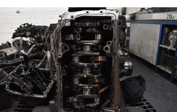 Renault Trafic II (X83) Engine F9K