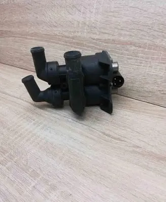 BMW 3 E46 Coolant heater control valve 388648