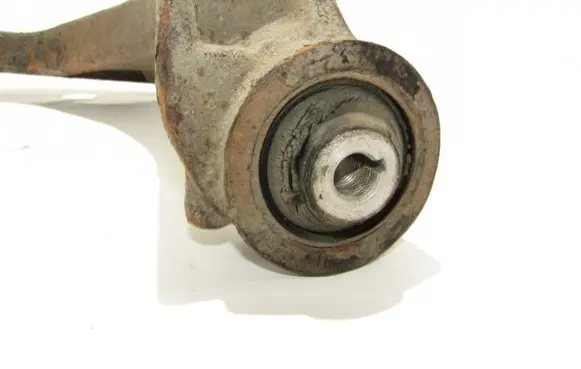 Volkswagen Transporter - Caravelle T5 Front lower control arm/wishbone