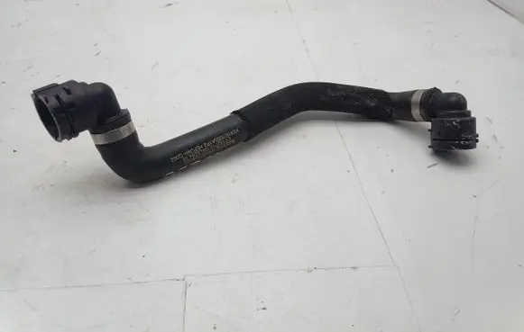 Mercedes-Benz GLC X253 C253 Engine coolant pipe/hose A2135017400 CT152715 DBL625416