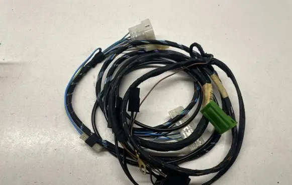 BMW 5 E39 Gearbox/transmission wiring loom 1375543 61121375543