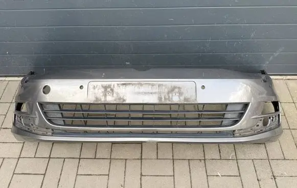 Volkswagen Golf VII Front bumper 5G0807221