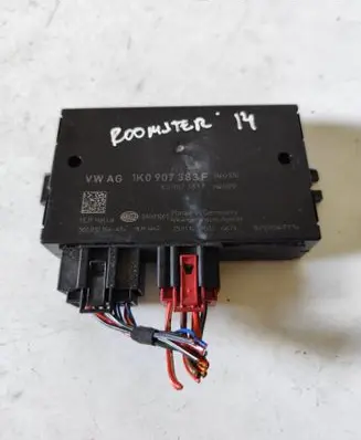 Skoda Roomster (5J) Tow bar trailer control unit/module 5DS01015441 1K0907383F