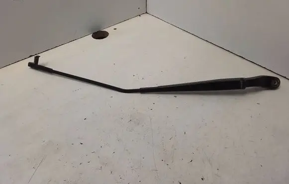 Mazda 3 I Windshield/front glass wiper blade 