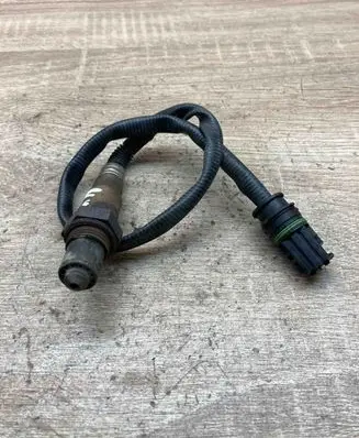 BMW 3 E90 E91 Lambda probe sensor 7569968 0258006977