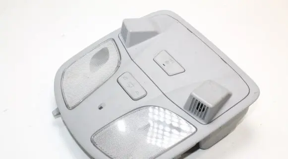 Hyundai i40 Front seat light