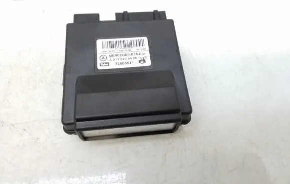 Mercedes-Benz E W211 Tailgate/trunk control unit/module A2118209426 73666511