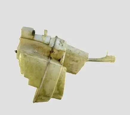 Volvo V70 Windshield washer fluid reservoir/tank