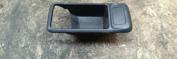 Ford Focus Other front door trim element 3M51226A37ADW
