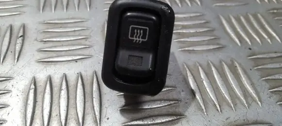 Daihatsu Terios Windscreen/window heater switch T3221V31 T322-1V31