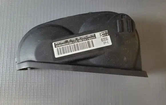 Audi A3 S3 8V Timing belt guard (cover) 04E109108J