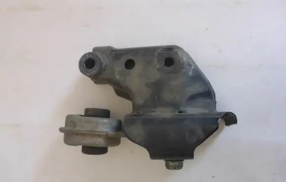 Renault Kadjar Engine mount vacuum valve 