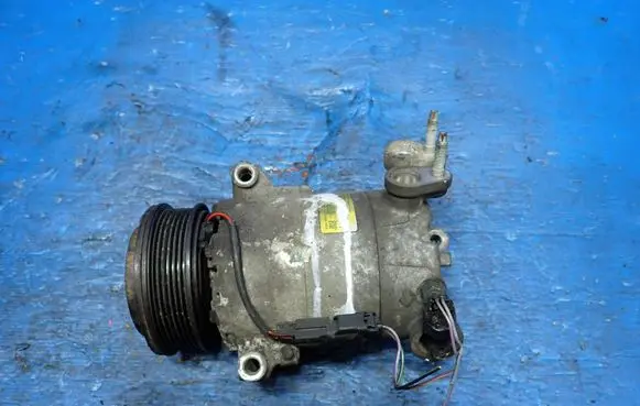 Ford Focus Air conditioning (A/C) compressor (pump) CV6119D629FC