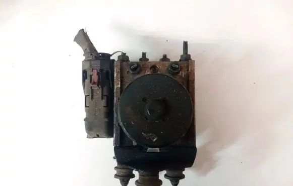 Skoda Octavia Mk2 (1Z) ABS Pump 1K0907379P 10.0970-0315.3