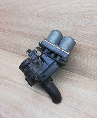 Audi A6 S6 C6 4F Coolant heater control valve 4F2819372