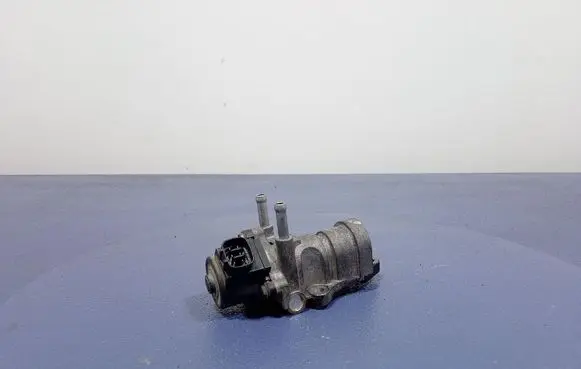 Toyota Corolla Verso E121 EGR valve 2562027090