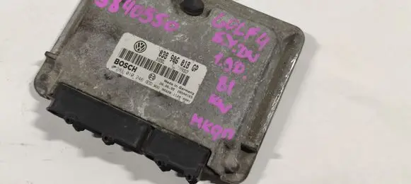 Volkswagen Golf IV Engine control unit/module 038906018BM 038906018GP 0281010246
