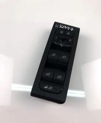 Volvo XC40 Electric window control switch 32279441