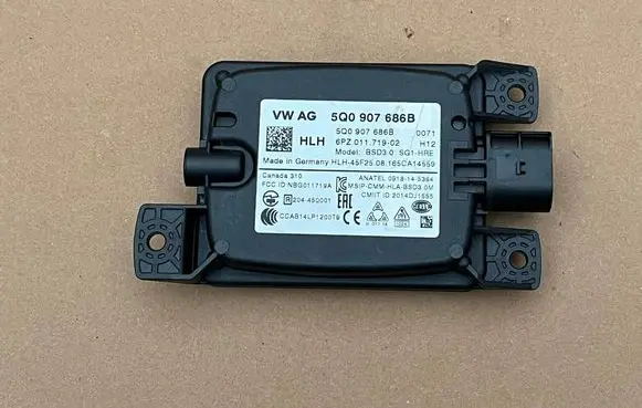 Volkswagen Golf VII Blind spot module 5Q0907686B