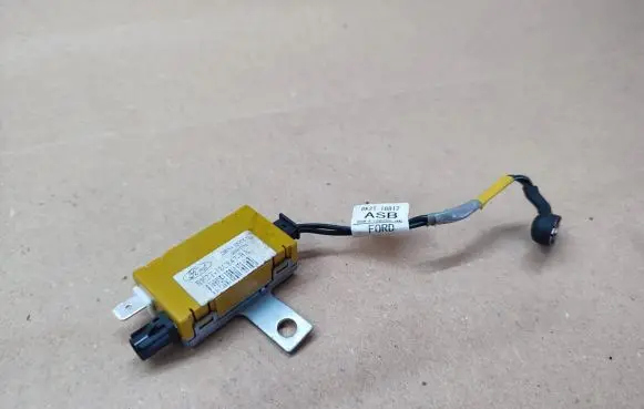 Ford Tourneo Custom Aerial antenna amplifier BK2T18C847BA