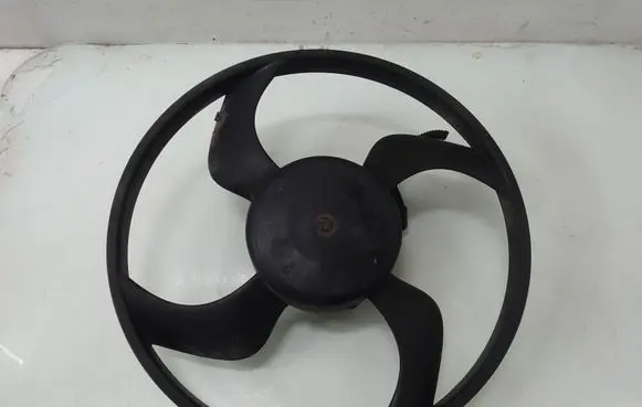 Nissan Micra Electric radiator cooling fan