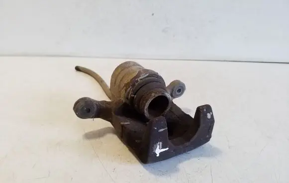 Nissan Pathfinder R51 Rear brake caliper