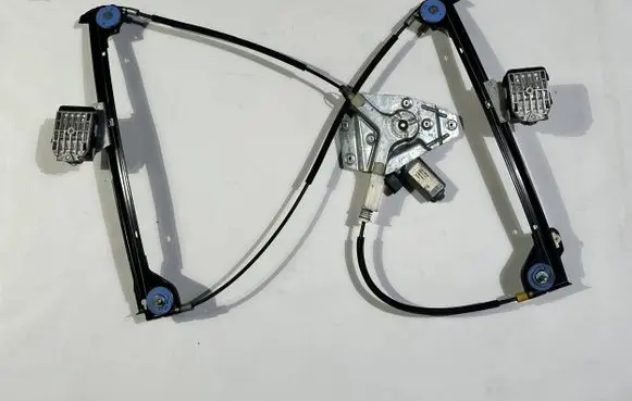 Dodge Challenger Front door manual window regulator 04816167AD