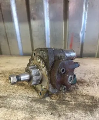 Mazda 6 Fuel injection high pressure pump 2940000044