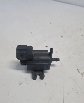 Volvo S80 Turbo solenoid valve 31219977 70261300 11T124