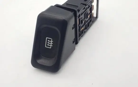 Nissan Patrol Y61 Windscreen/window heater switch 06016