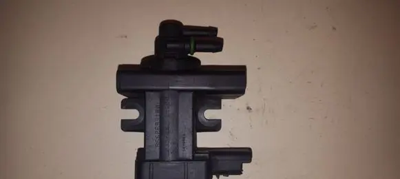Peugeot 407 Turbo solenoid valve 9660693180
