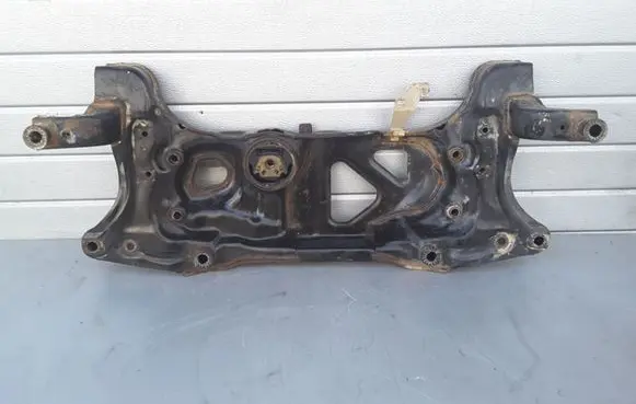 Volkswagen Jetta VI Front subframe 5C1199151