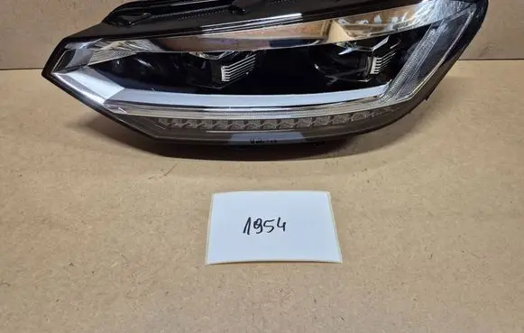 Volkswagen Touran III Headlight/headlamp 5TB941081B