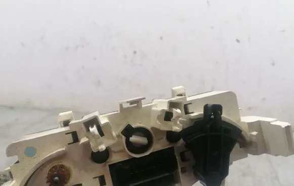 Citroen C3 Climate control unit F664479W