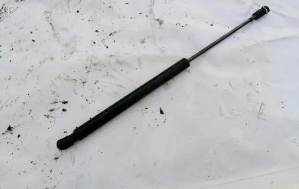 Dodge Journey Tailgate/trunk strut/damper 05178293ac