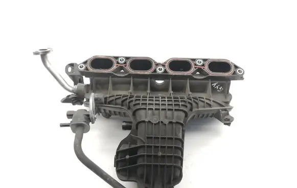 Toyota Yaris Intake manifold 1105865S01