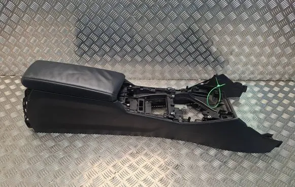BMW 3 G20 G21 Armrest S26372698 5116584507