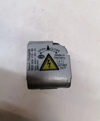 Audi A8 S8 D3 4E Headlight ballast module Xenon 5DD00831950
