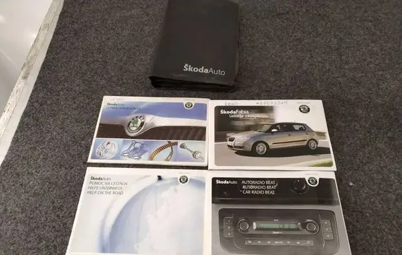 Skoda Fabia Mk1 (6Y) User manual