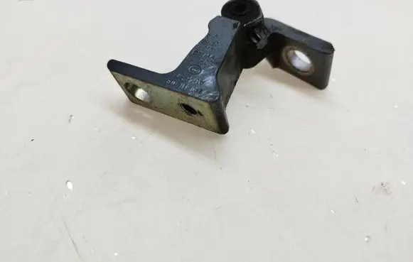 Audi A3 S3 8V Rear door hinge set 8X0831403E 8X4833405A