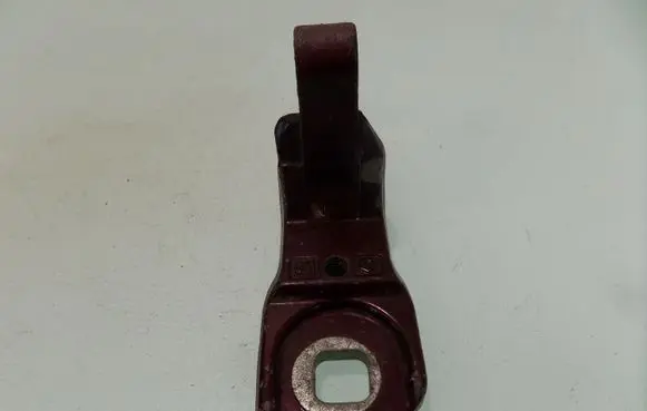 Opel Vectra C Rear door upper hinge