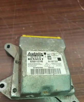 Renault Trafic II (X83) Airbag control unit/module 8200112746 550790700 91167362