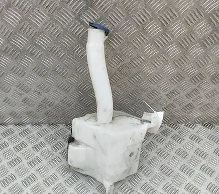 Ford Ranger Windshield washer fluid reservoir/tank AB3917613AC AB3917613BC