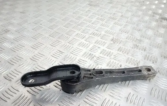 Volkswagen PASSAT B7 Engine mount bracket 3C0199855J